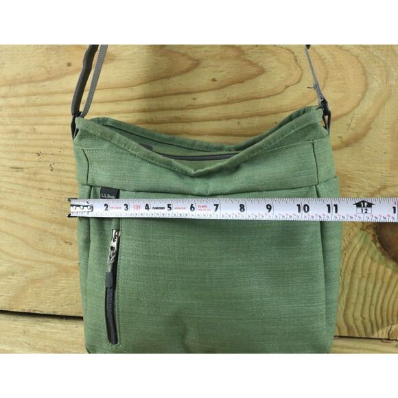 LL Bean Crossbody Womens Green Wayside II Shoulder Zip Around Bag - Picture 8 of 9